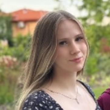 Varga Nóra