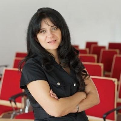 Zsuzsa Szűcs